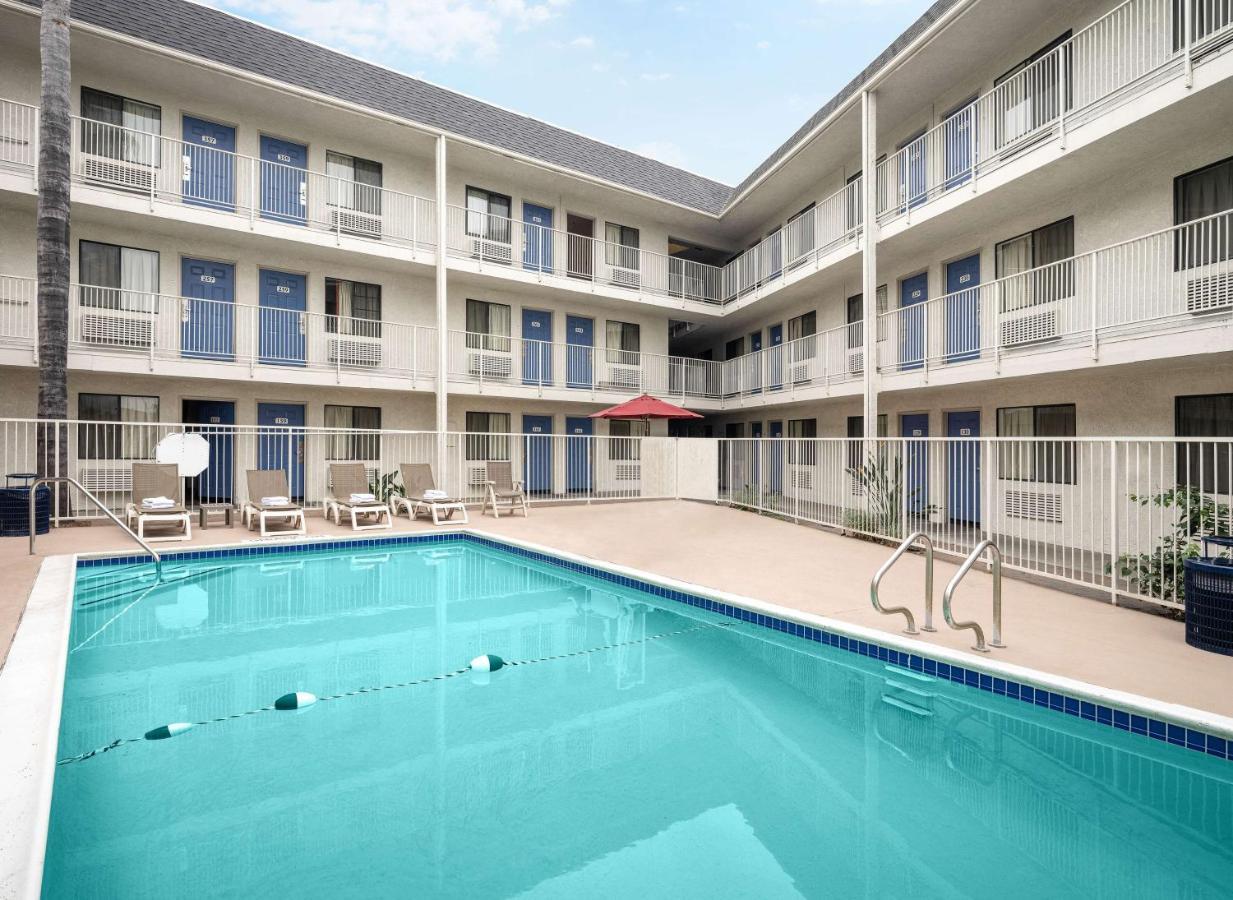 Motel 6-Buena Park, Ca - Knotts Berry Farm - Disneyland Екстериор снимка