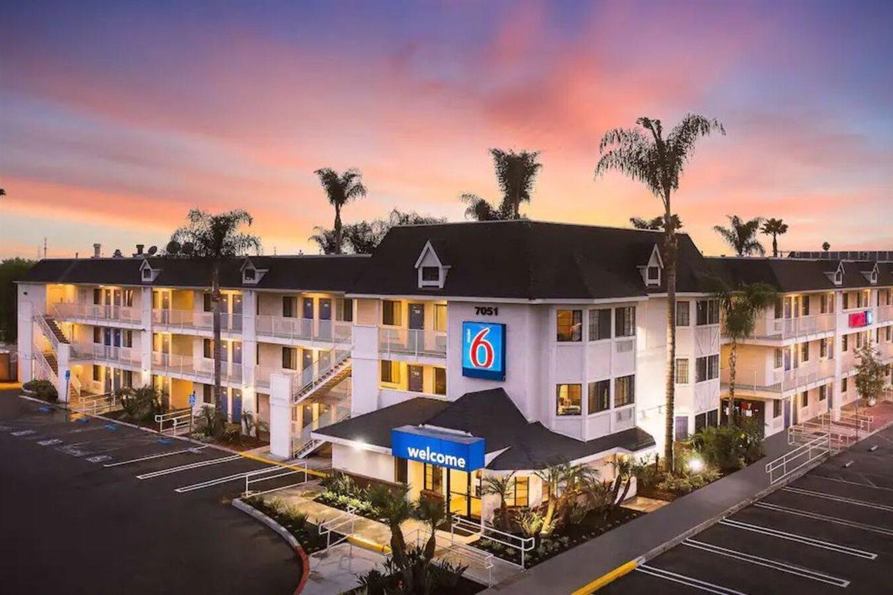 Motel 6-Buena Park, Ca - Knotts Berry Farm - Disneyland Екстериор снимка